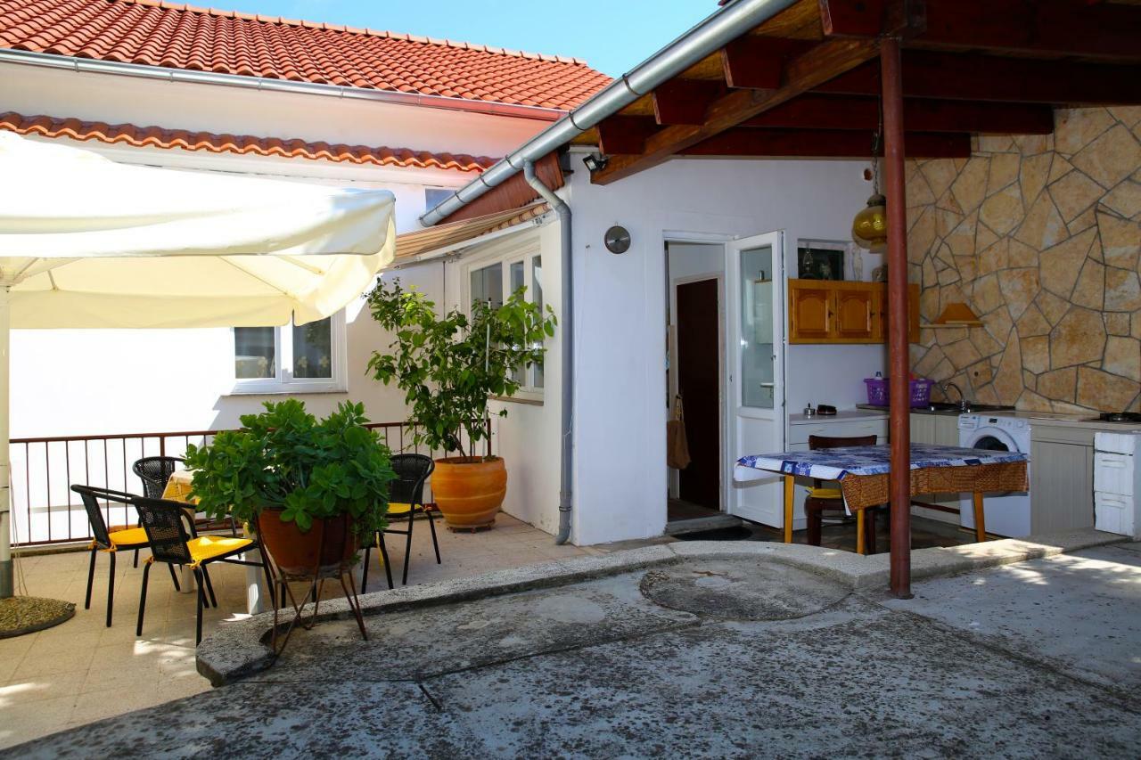 Seaside Apartment Tisno Ngoại thất bức ảnh